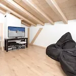 Vakantiehuis De L'ours - Baerenhuette By Interhome Chamonix