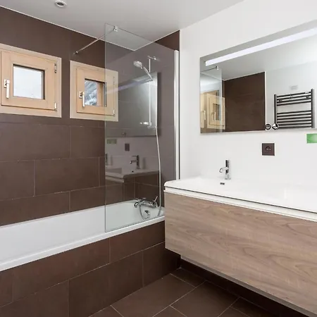De L'ours - Baerenhuette By Interhome Nyaraló Chamonix