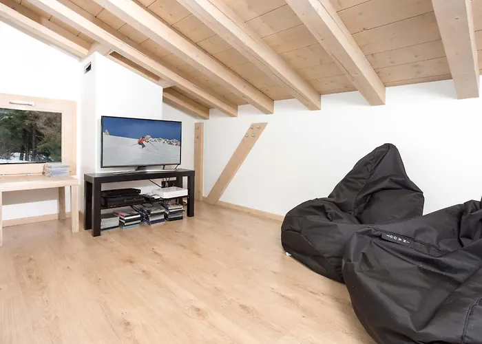 Holiday home De L'ours - Baerenhuette By Interhome Chamonix